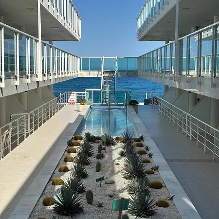 Apartment Nautilus